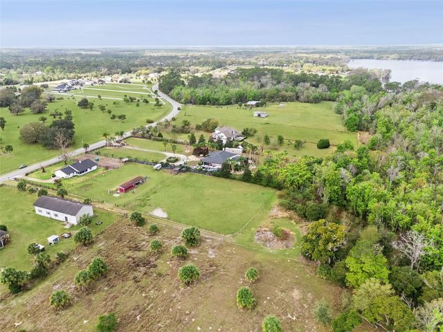 1330 LAKE MILLS ROAD, Chuluota, FL 32766