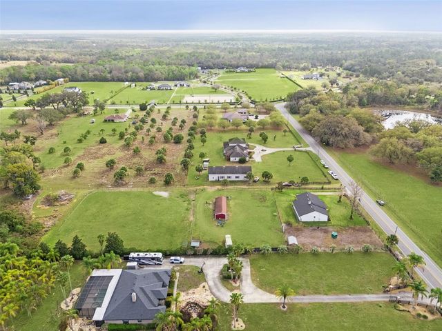 1330 LAKE MILLS ROAD, Chuluota, FL 32766