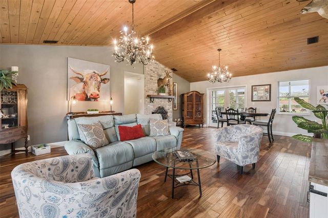 1330 LAKE MILLS ROAD, Chuluota, FL 32766