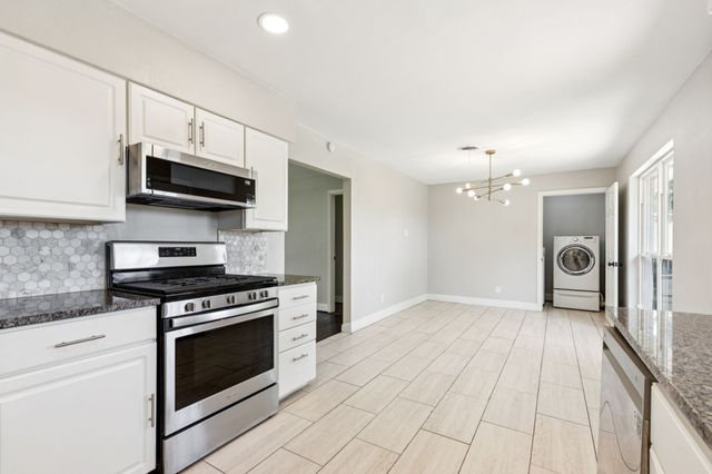 519 Royal Crest Drive, Richardson, TX 75081