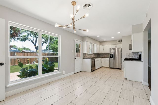 519 Royal Crest Drive, Richardson, TX 75081