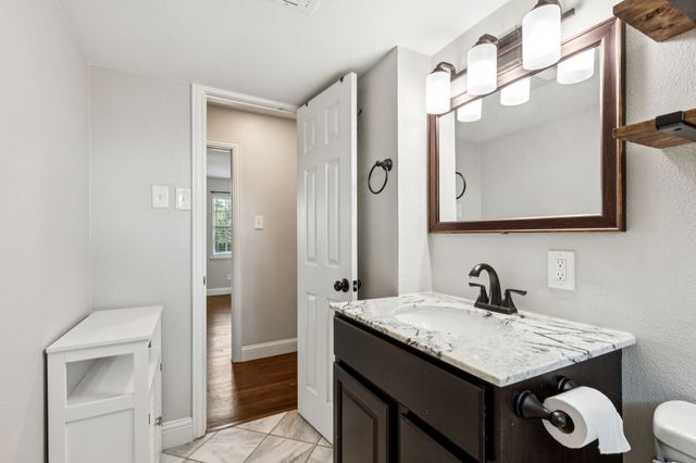 519 Royal Crest Drive, Richardson, TX 75081