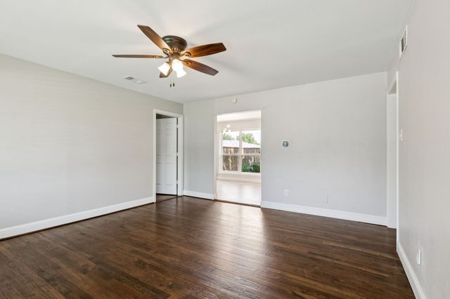 519 Royal Crest Drive, Richardson, TX 75081