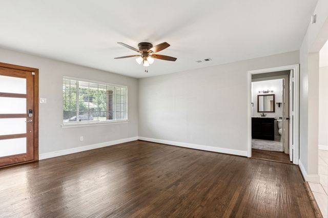 519 Royal Crest Drive, Richardson, TX 75081