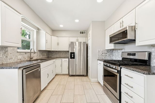519 Royal Crest Drive, Richardson, TX 75081