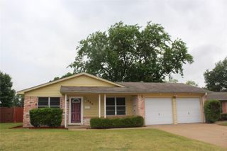 609 Bedford Drive, Richardson, TX 75080