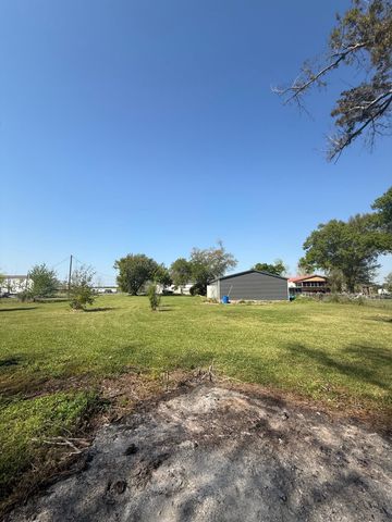 749 Aragon Road, Montegut, LA 70377