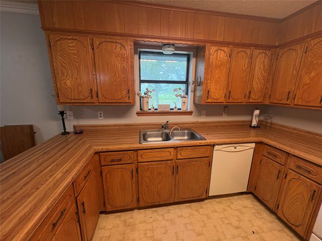 896 County Road 4713, Sulphur Springs, TX 75482