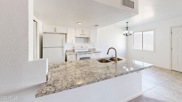2629 W OCOTILLO Road 2, Phoenix, AZ 85017