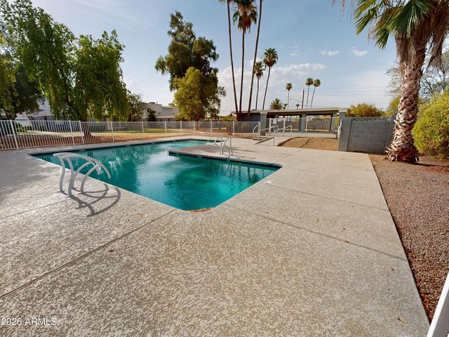2629 W OCOTILLO Road 2, Phoenix, AZ 85017