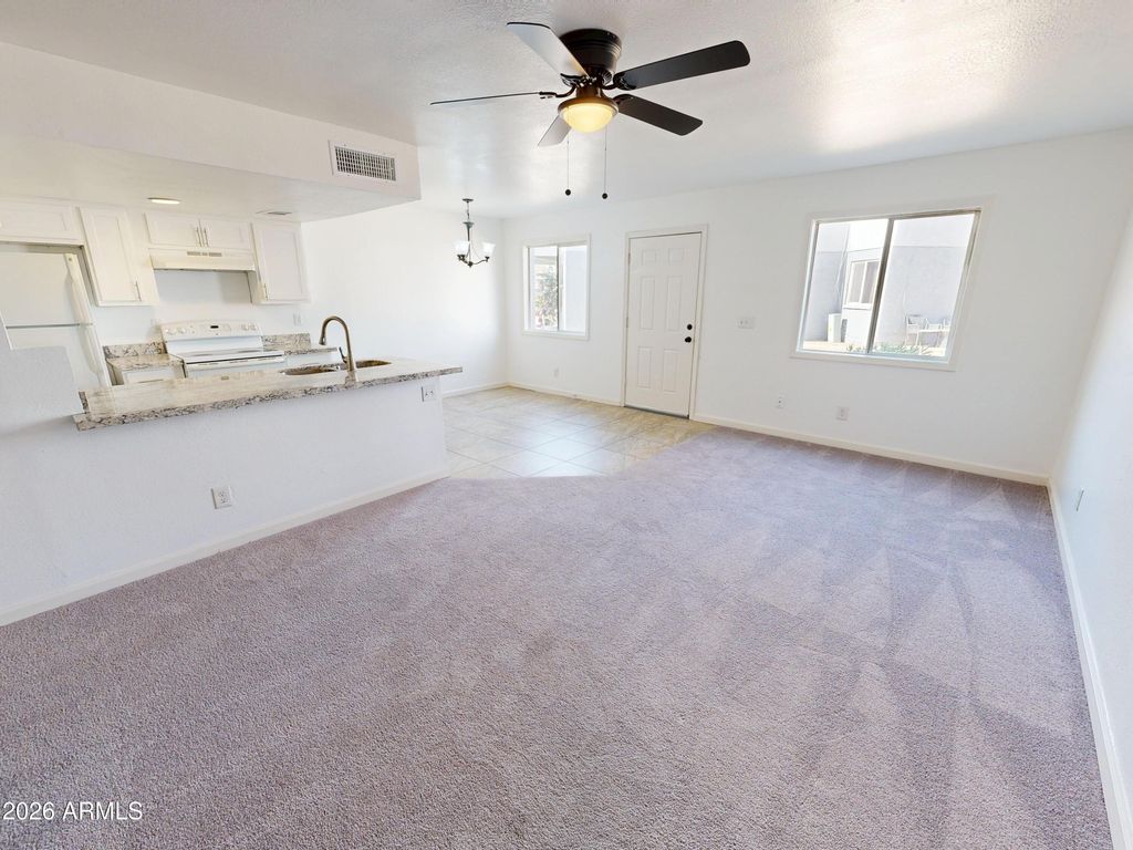 2629 W OCOTILLO Road 2, Phoenix, AZ 85017