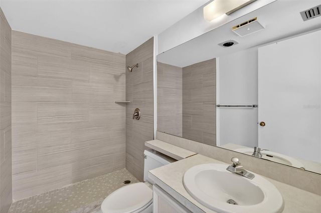 110 N TREMAIN STREET 105, Mount Dora, FL 32757