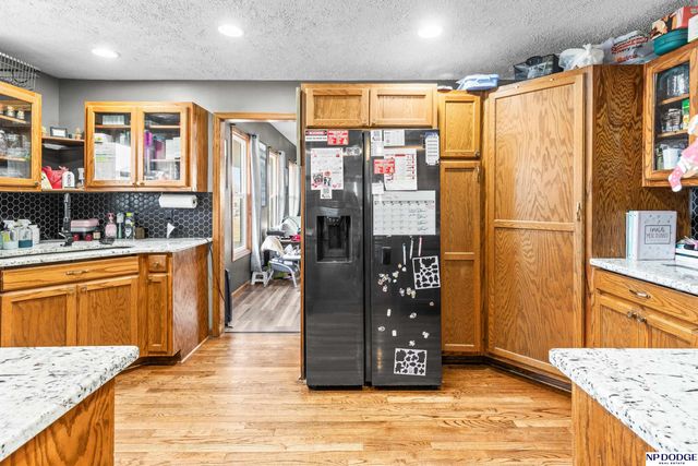 801 S East Street, Valley, NE 68064