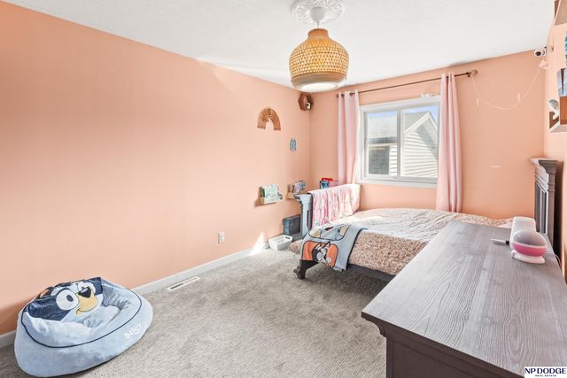 801 S East Street, Valley, NE 68064