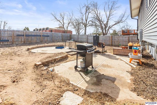 801 S East Street, Valley, NE 68064