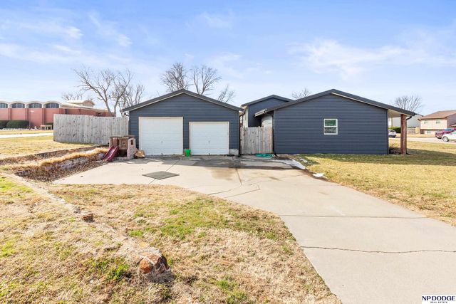 801 S East Street, Valley, NE 68064