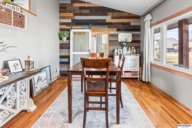 801 S East Street, Valley, NE 68064