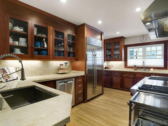 3226 Brant St, San Diego, CA 92103