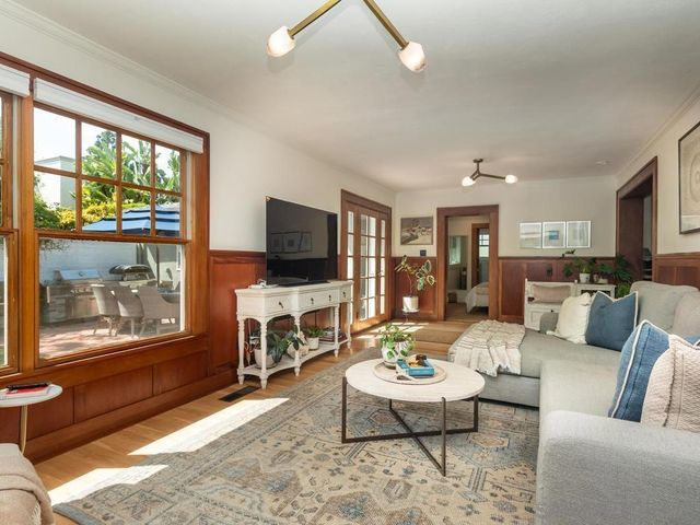 3226 Brant St, San Diego, CA 92103