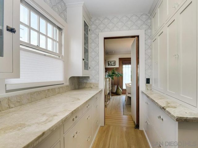 3226 Brant St, San Diego, CA 92103