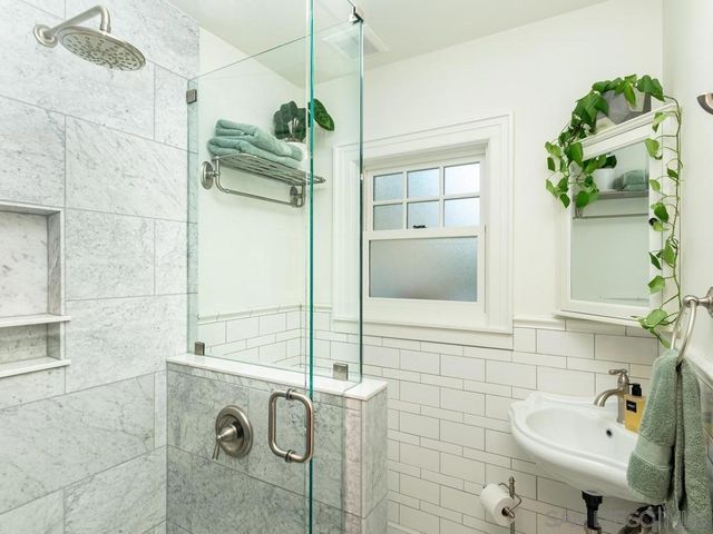 3226 Brant St, San Diego, CA 92103