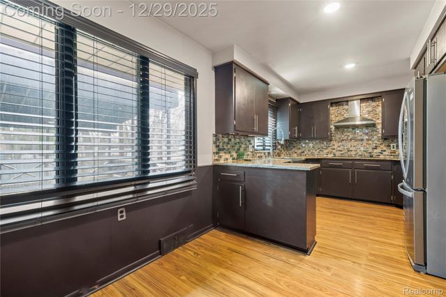 19107 Greenwald Drive, Southfield, MI 48075