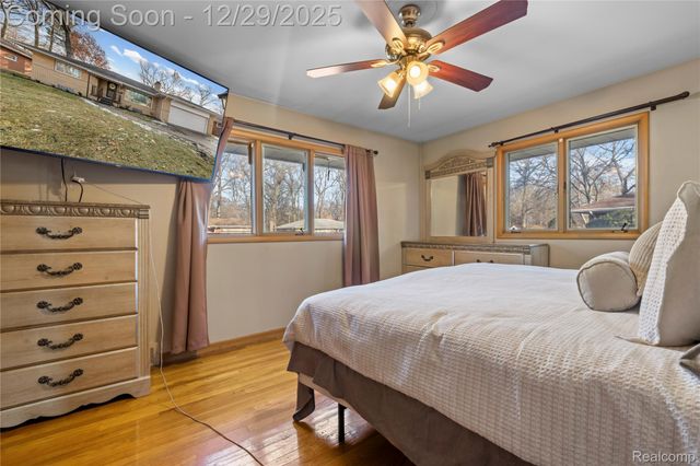 19107 Greenwald Drive, Southfield, MI 48075