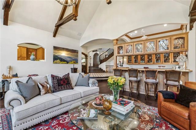 747 Brentwood, Lake Arrowhead, CA 92352