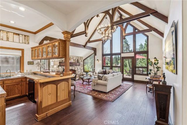 747 Brentwood, Lake Arrowhead, CA 92352