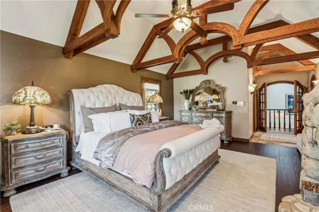 747 Brentwood, Lake Arrowhead, CA 92352
