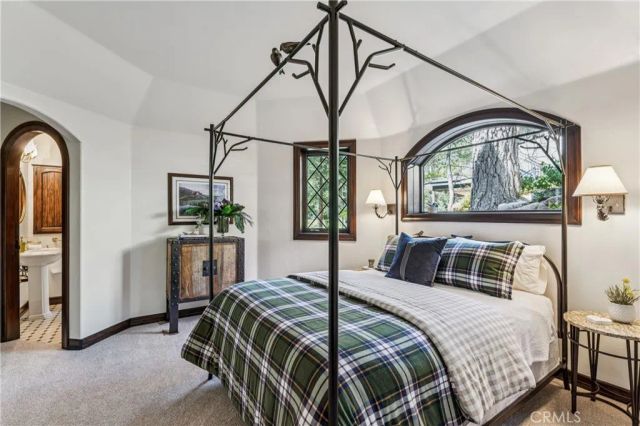 747 Brentwood, Lake Arrowhead, CA 92352