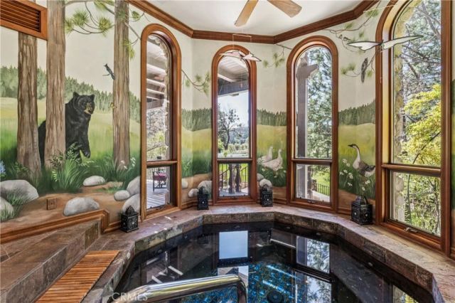 747 Brentwood, Lake Arrowhead, CA 92352