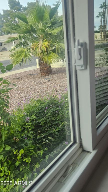 Image 39 of property listing at 16025 N 110TH Avenue, Sun City, AZ 85351