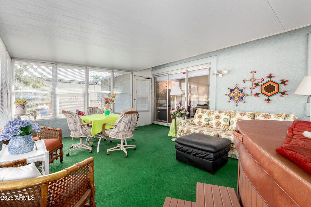 Image 42 of property listing at 16025 N 110TH Avenue, Sun City, AZ 85351