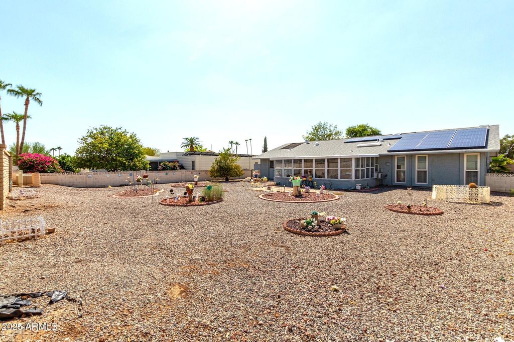 Image 45 of property listing at 16025 N 110TH Avenue, Sun City, AZ 85351