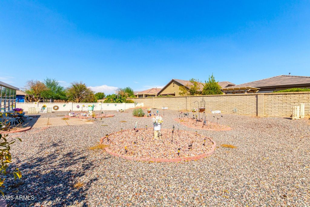 Image 46 of property listing at 16025 N 110TH Avenue, Sun City, AZ 85351