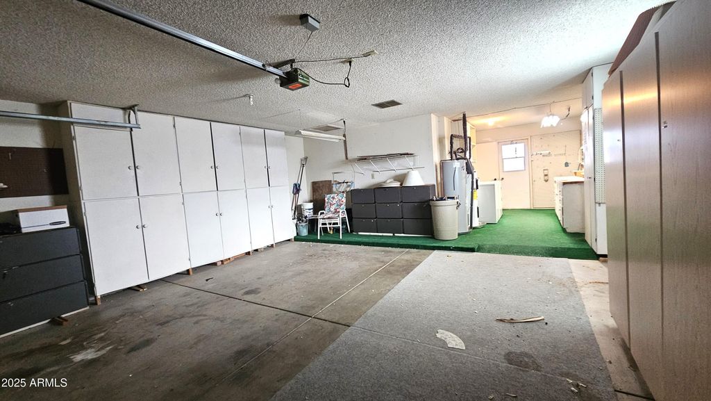 Image 47 of property listing at 16025 N 110TH Avenue, Sun City, AZ 85351