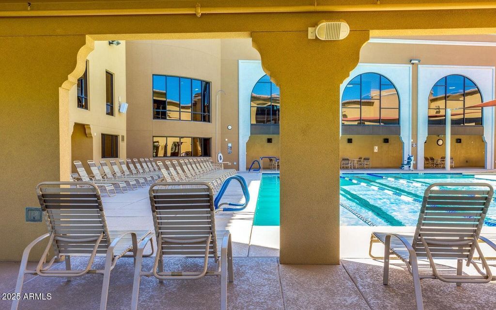 Image 61 of property listing at 16025 N 110TH Avenue, Sun City, AZ 85351