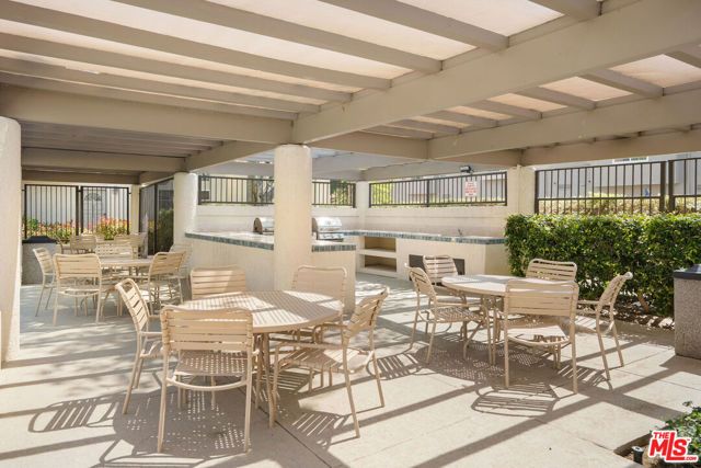 22303 Golden Canyon Circle, Chatsworth (los Angeles), CA 91311