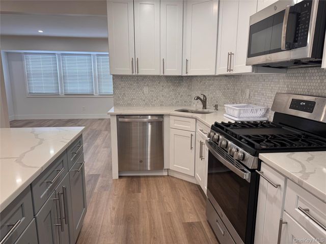 44 Twin Elms Lane, New City, NY 10956