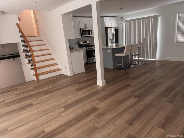 44 Twin Elms Lane, New City, NY 10956