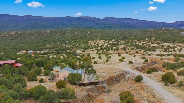 9 Calle De Prisa, Sandia Park, NM 87047