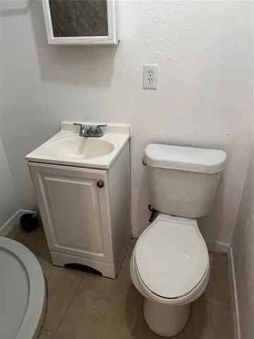5906 S 81ST STREET, Tampa, FL 33619