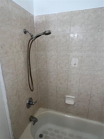 5906 S 81ST STREET, Tampa, FL 33619