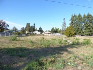 233 170th Street E, Spanaway, WA 98387