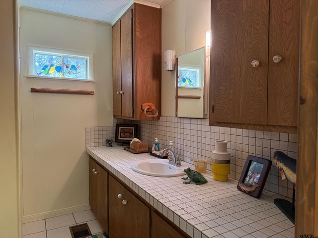 1836 CR 3107, Jacksonville, TX 75766