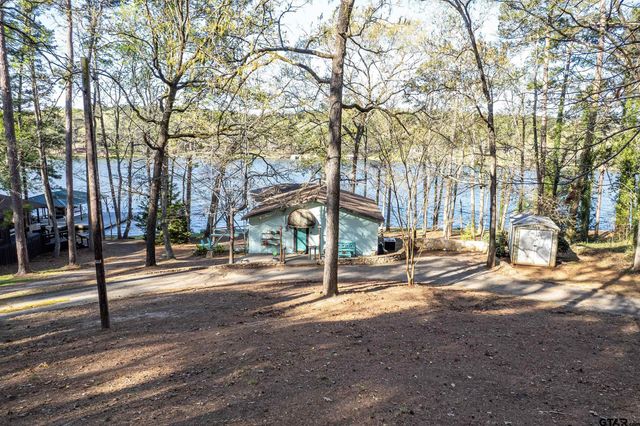 1836 CR 3107, Jacksonville, TX 75766