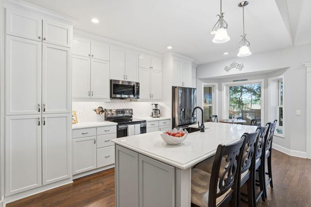 8448 Chisolm Plantation Road, Edisto Island, SC 29438
