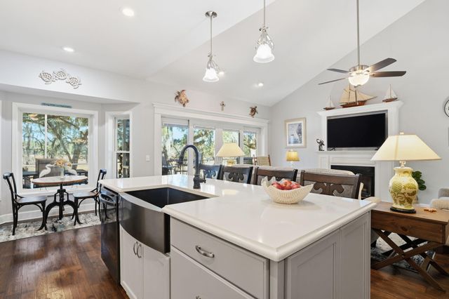 8448 Chisolm Plantation Road, Edisto Island, SC 29438