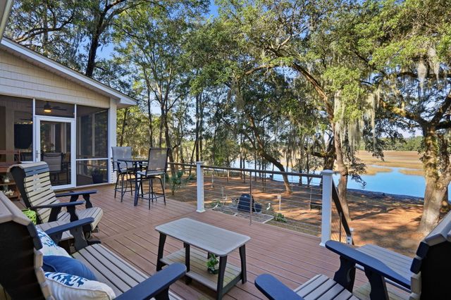 8448 Chisolm Plantation Road, Edisto Island, SC 29438